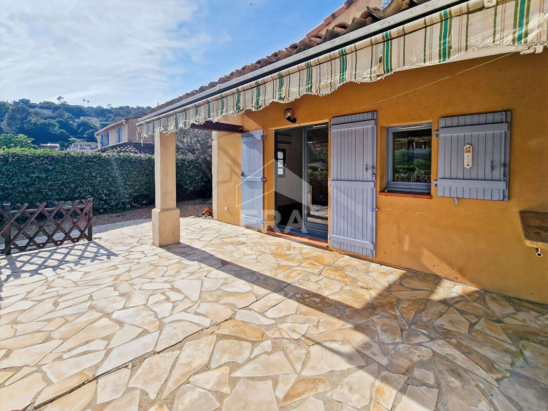 Maison à AURIBEAU-SUR-SIAGNE