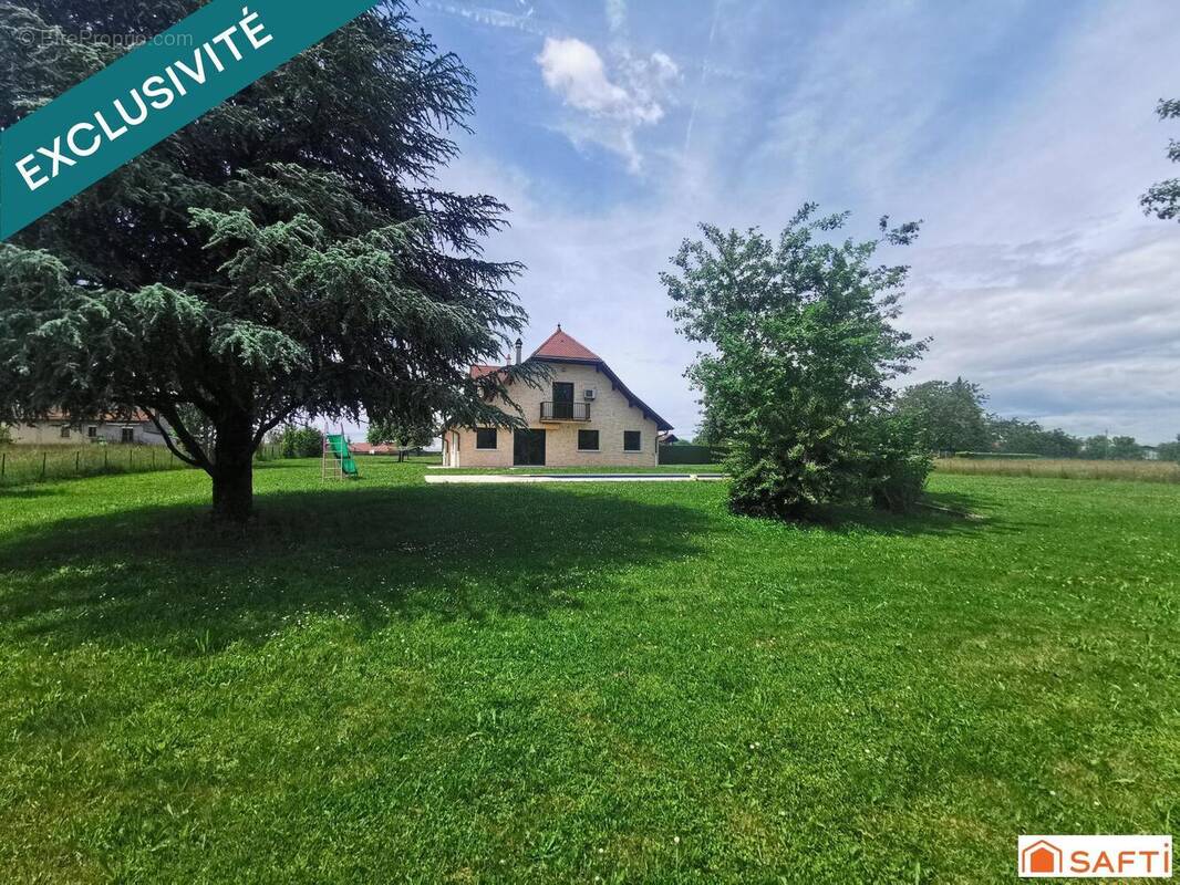 Photo 1 - Maison à LES ABRETS