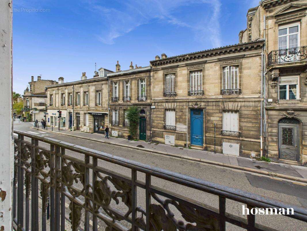 Appartement à BORDEAUX
