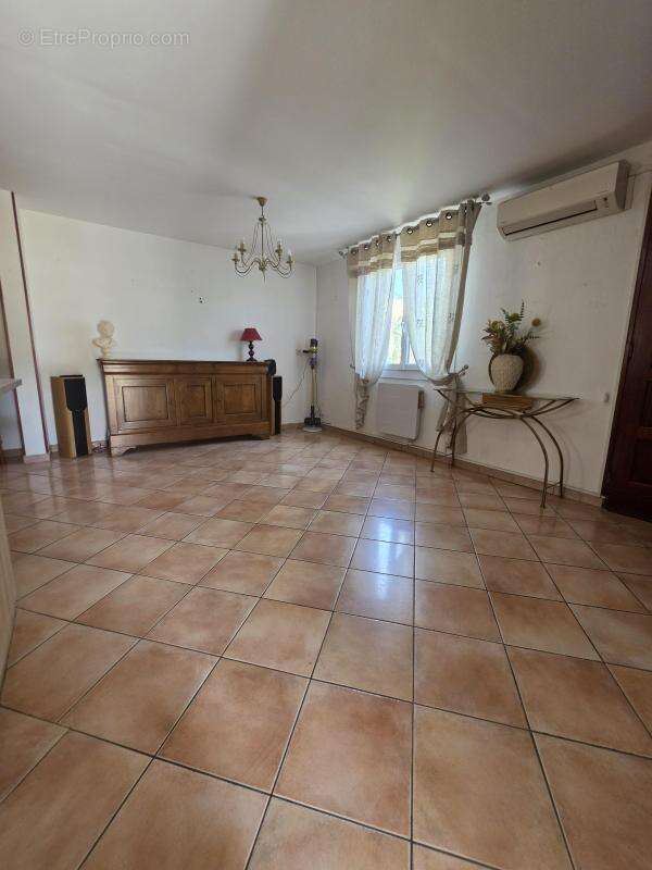 Maison à MARSEILLE-11E
