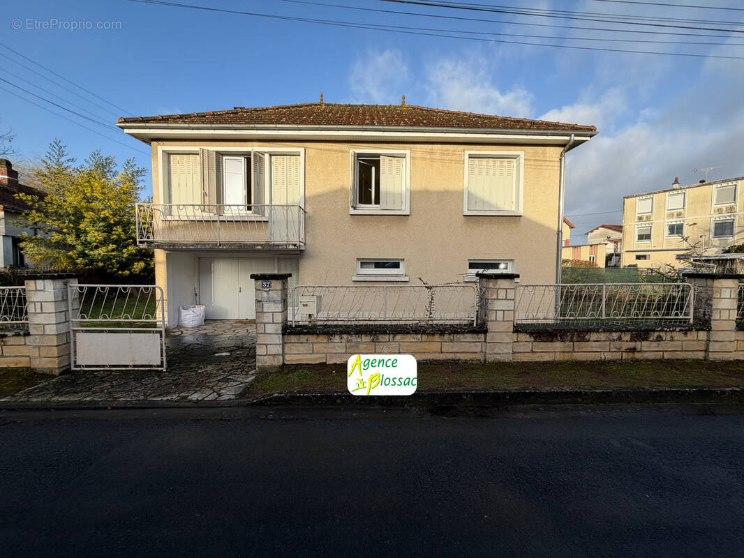 Maison à CHATELLERAULT