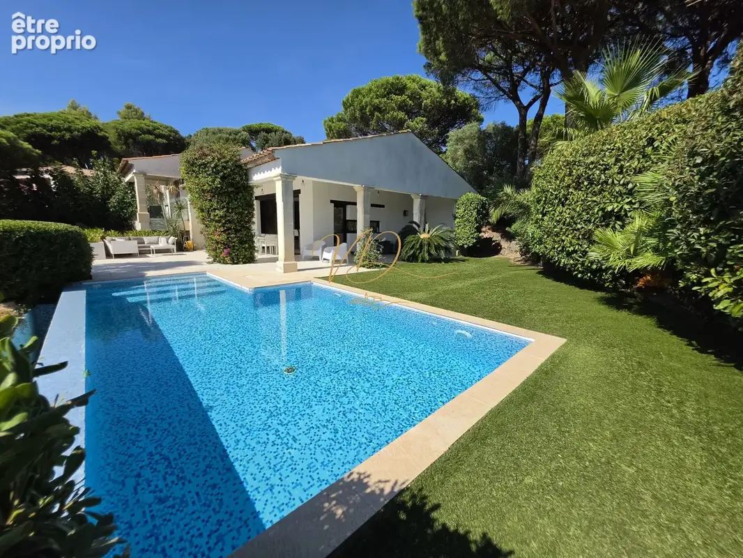 Villa avec piscine à débordement et vue mer   La Croix-Valmer - photo 21