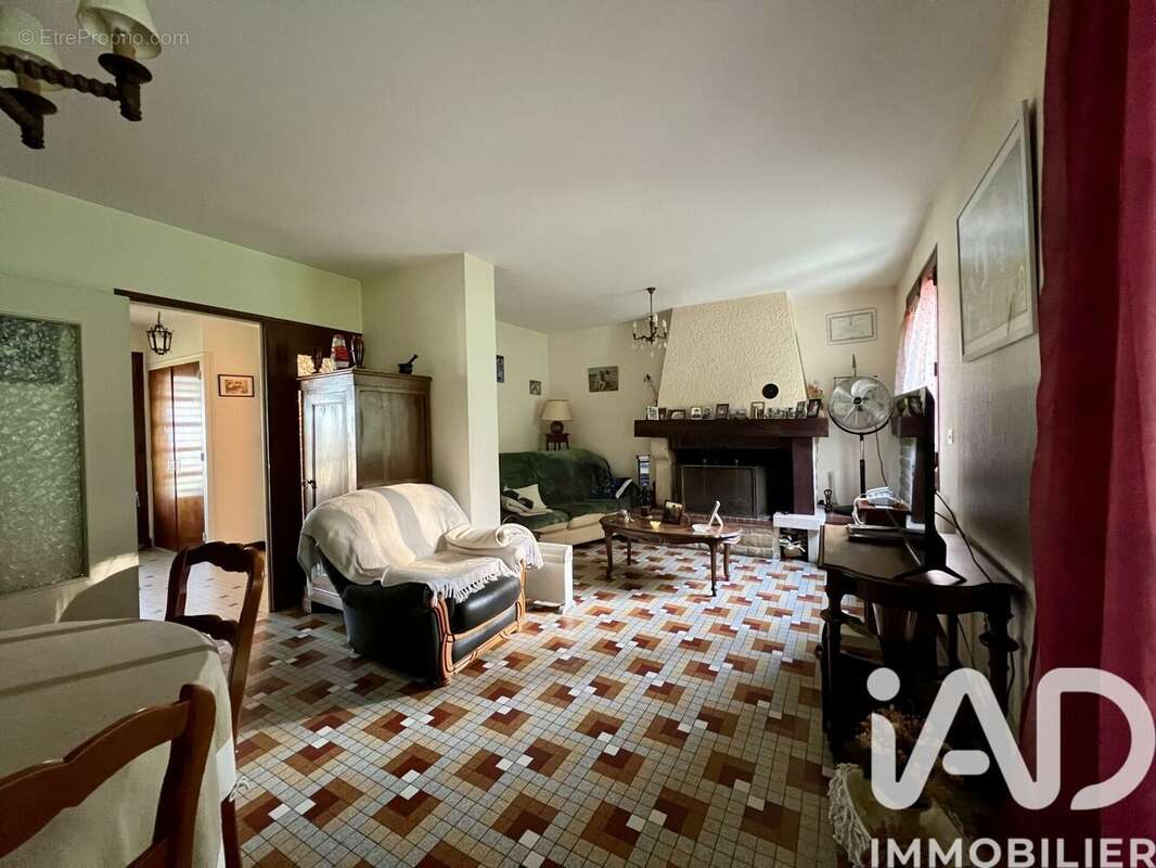 Photo 9 - Maison à BRANNE