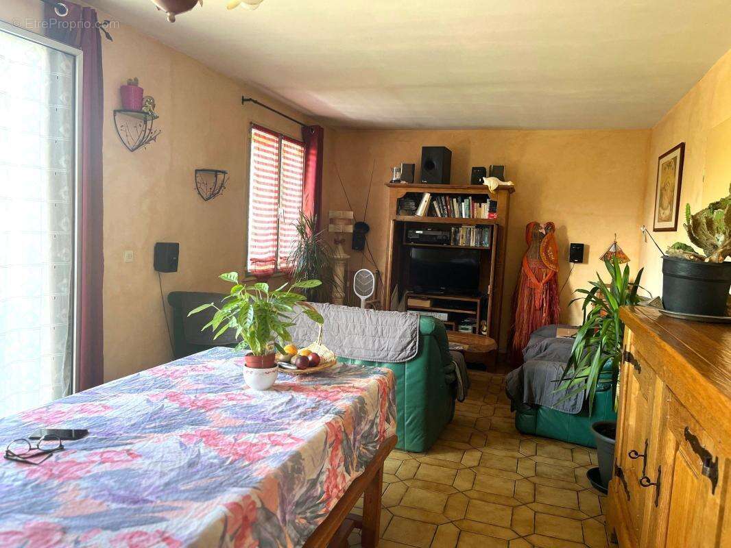Maison à NEUILLY-EN-THELLE