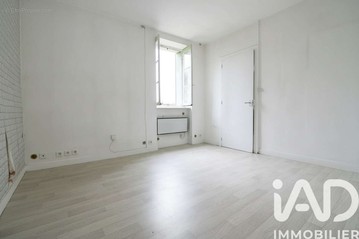 Maison 42 m² à Monteaux  - photo 3