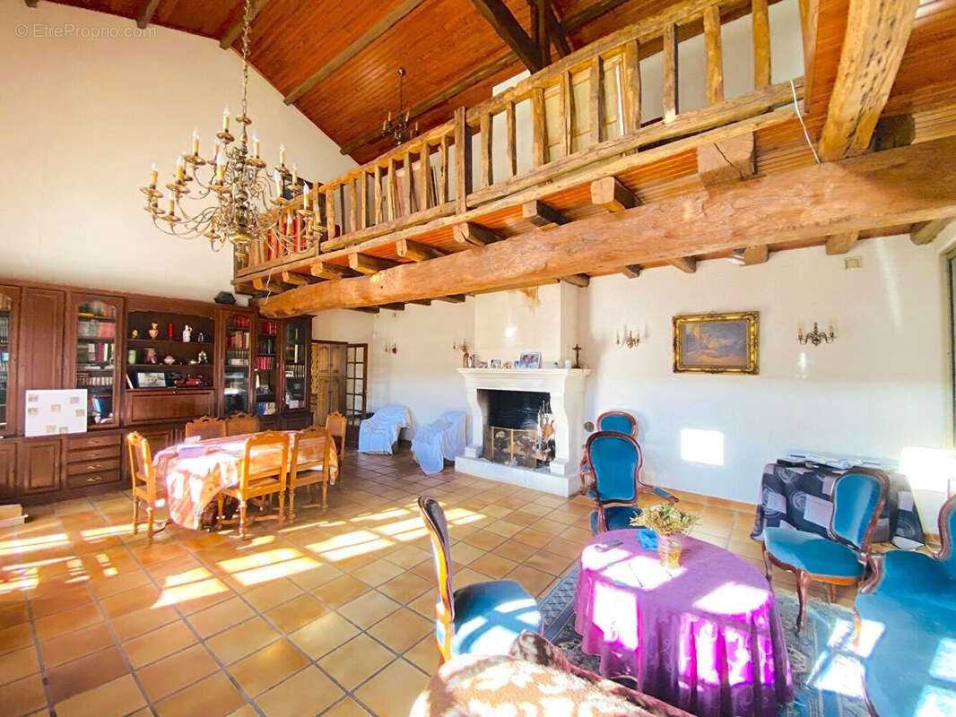 Maison à GUJAN-MESTRAS