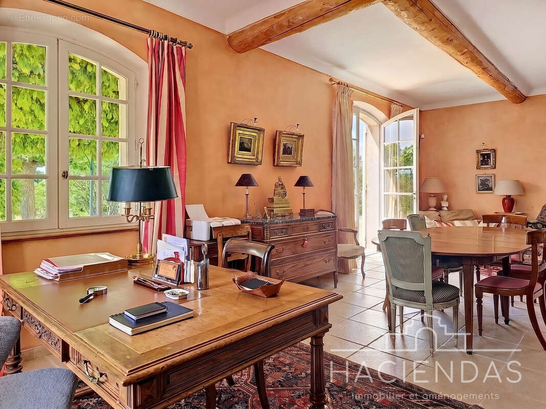 Maison à AIX-EN-PROVENCE
