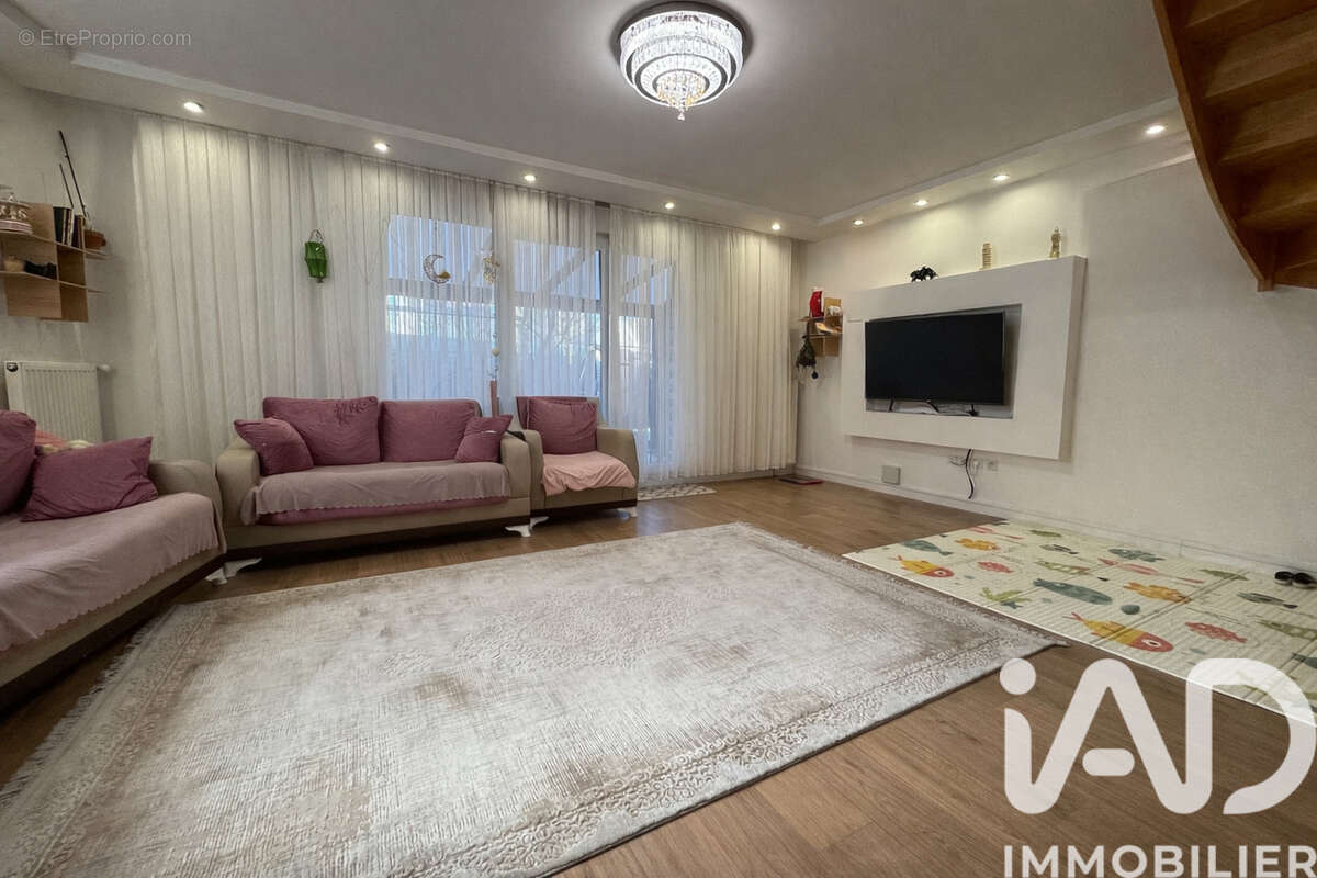 Maison 110 m² à Melun  - photo 3