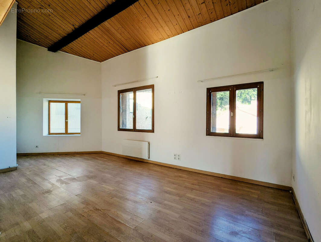Appartement à BEDARIEUX