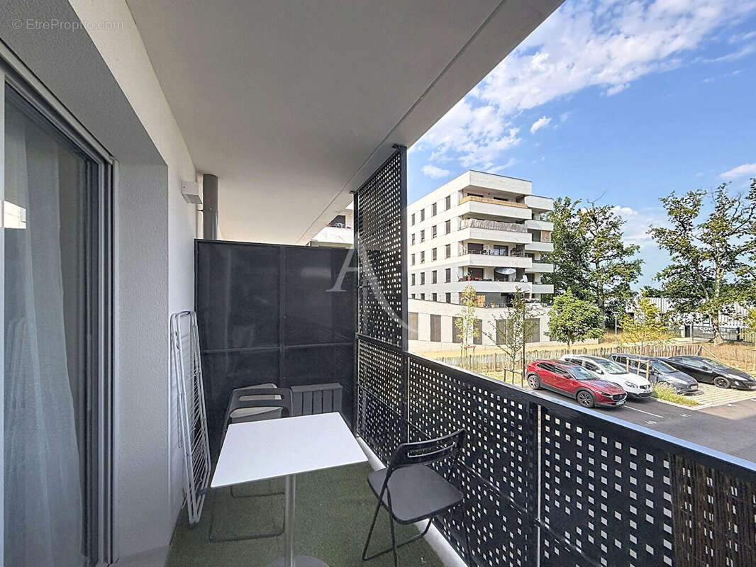 Appartement à SAINT-SYLVAIN-D'ANJOU