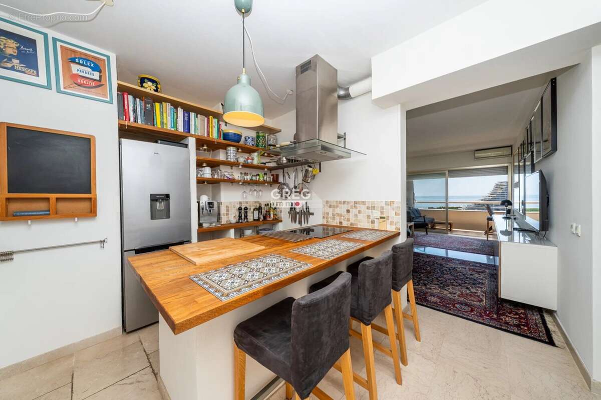 Appartement à VILLENEUVE-LOUBET
