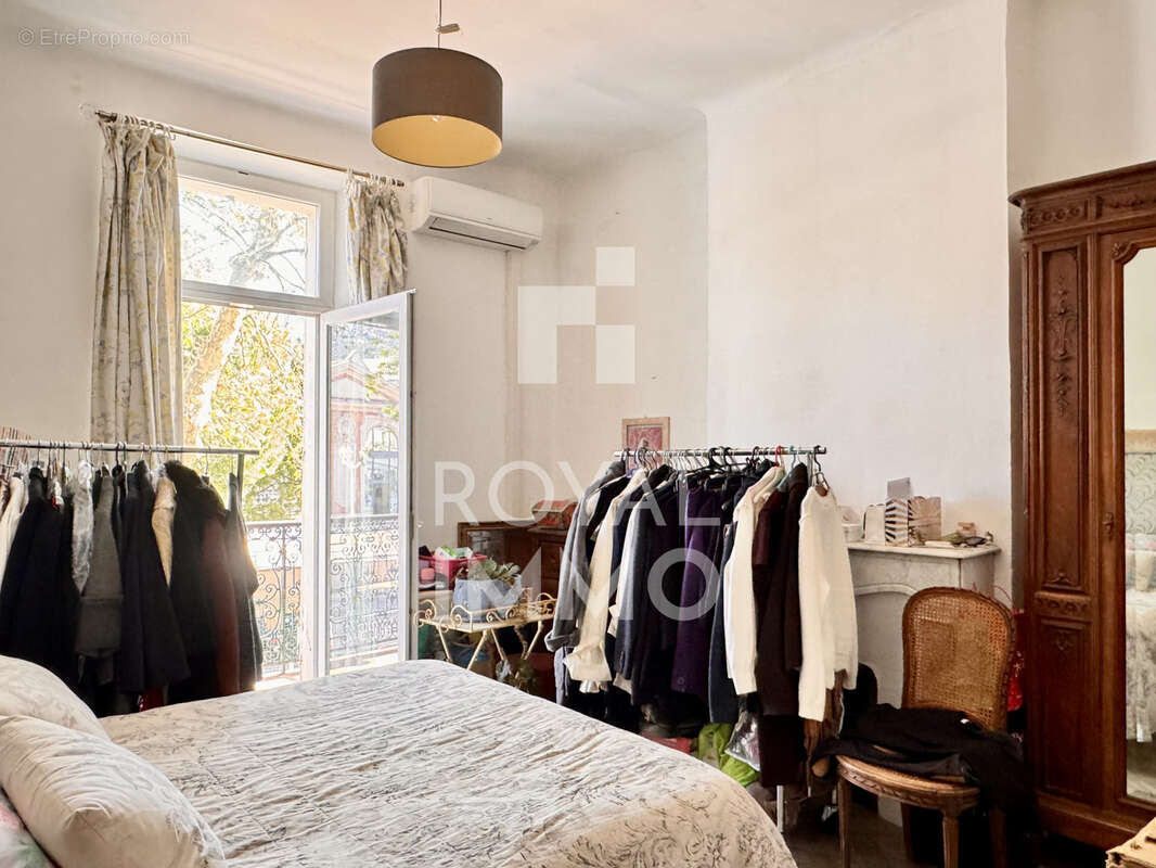 Elégance Haussmannienne, 107m2, 4 chambres, balcon filant - photo 4