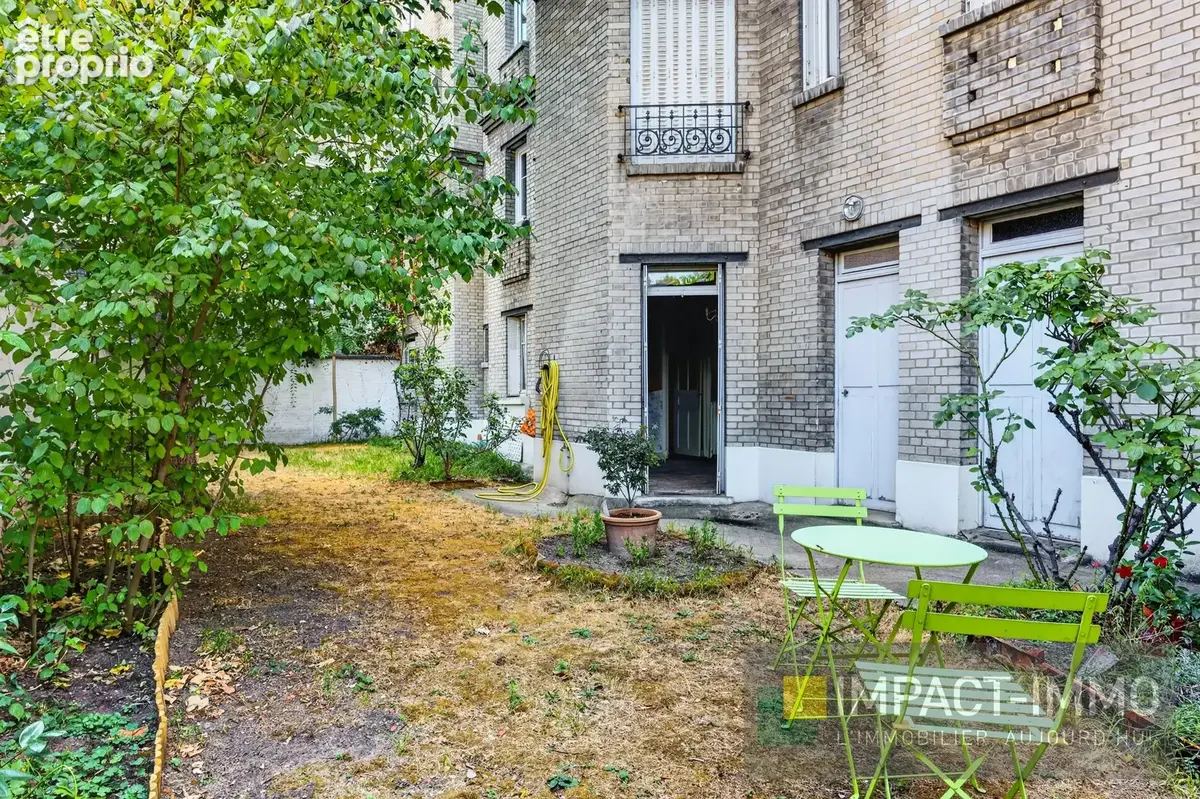 Loge de gardien à rénover avec accès jardin - photo 2