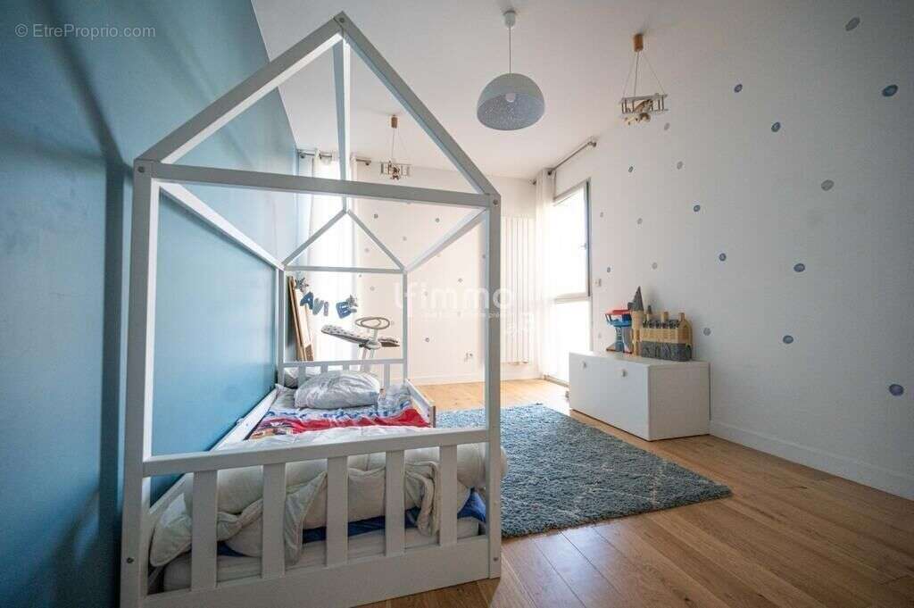 Maison à ENGHIEN-LES-BAINS
