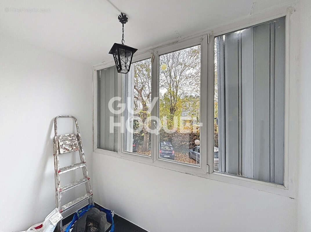 Appartement à STAINS