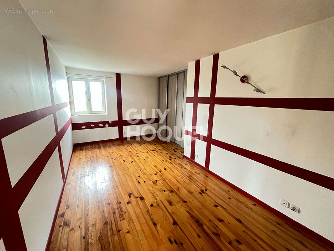 Maison 215 m² à Fere-En-Tardenois  - photo 5