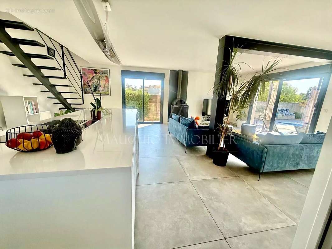 Belle maison F5 - Piscine - photo 2