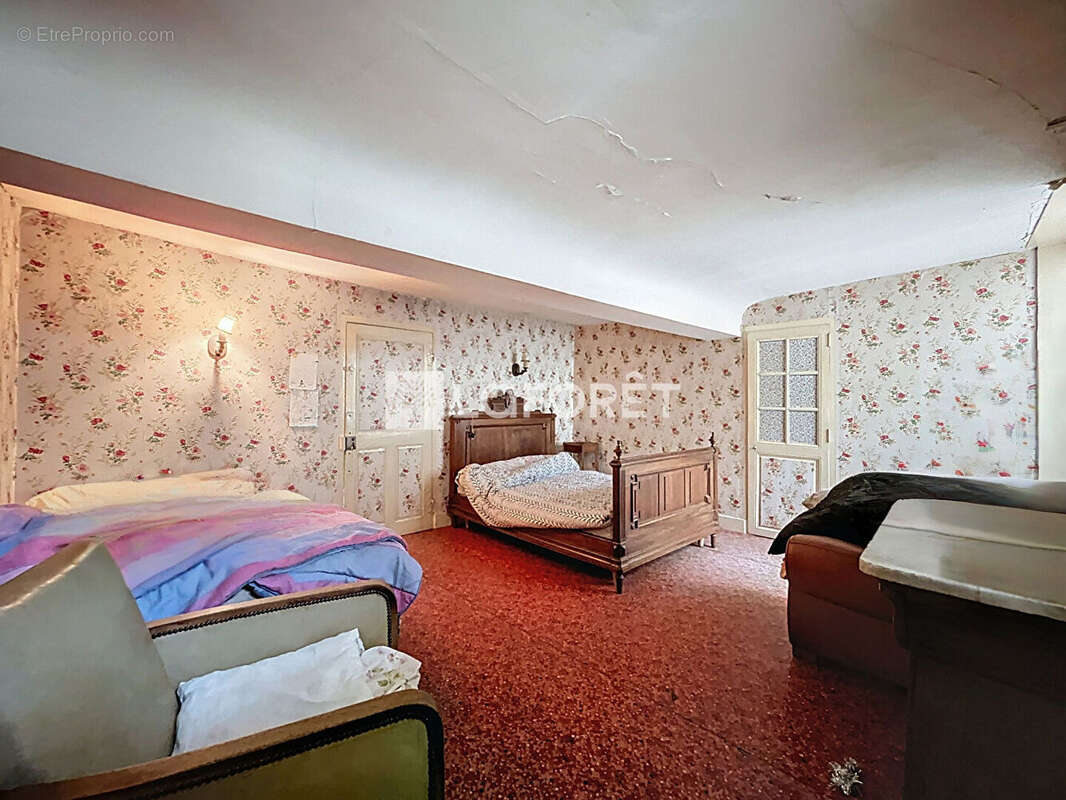 Maison à PONT-DE-VAUX