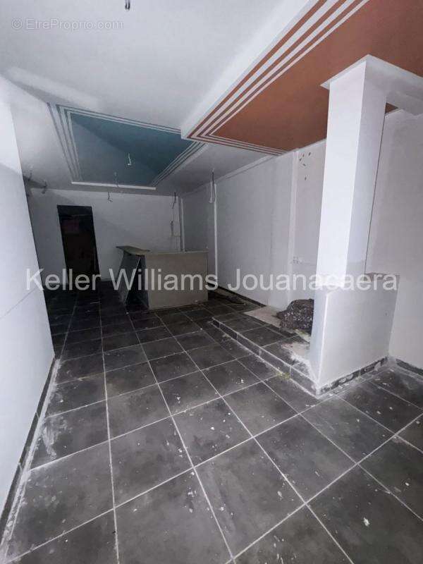 Commerce à FORT-DE-FRANCE