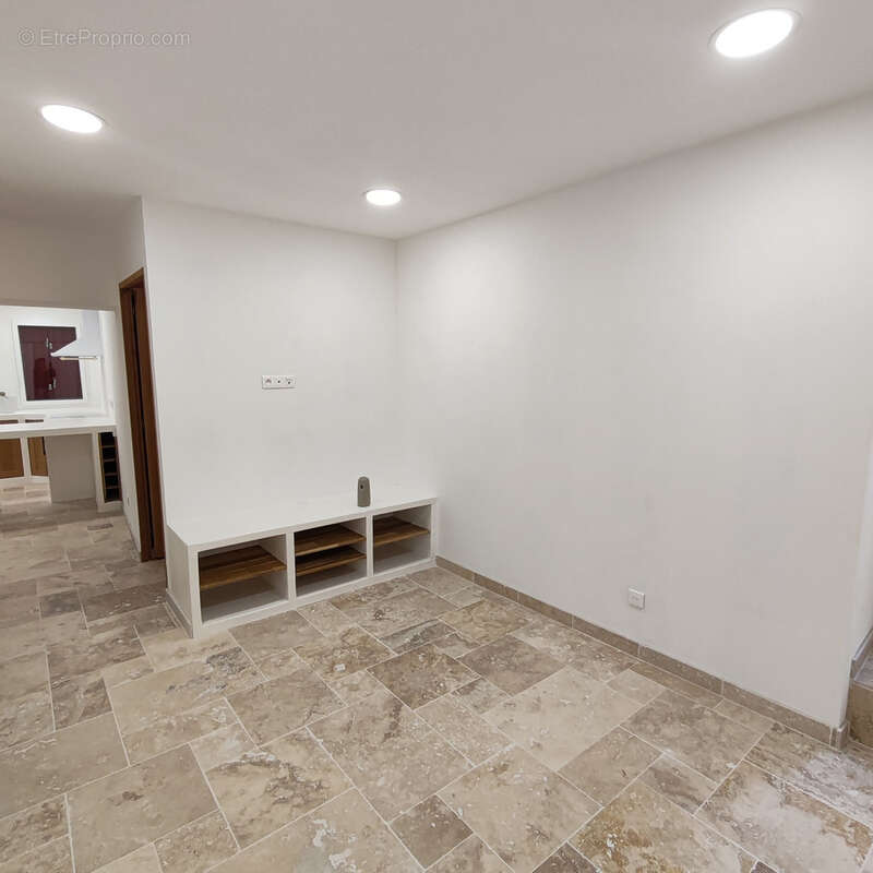 Coup de coeur pour cette maison de village t4 entierement renovee - photo 3