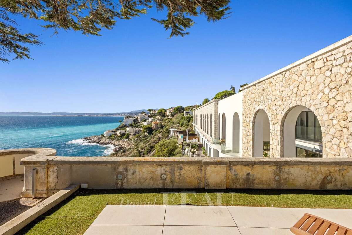 Nice - Exceptionnel appartement face à la mer - photo 6