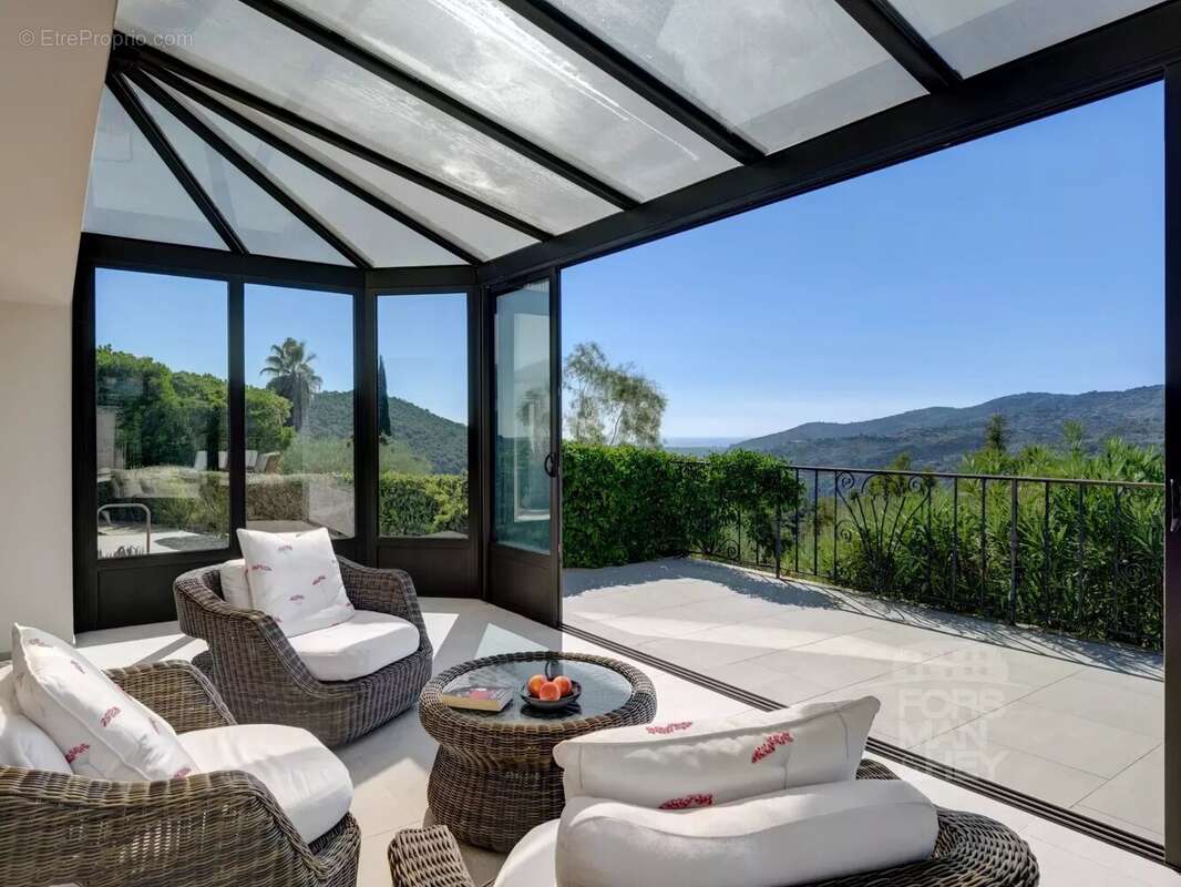 Maison à PEYMEINADE