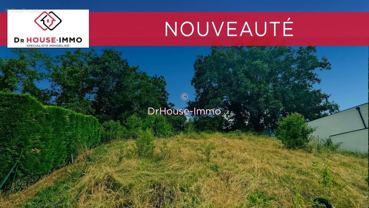 Terrain à CIVRIEUX-D'AZERGUES