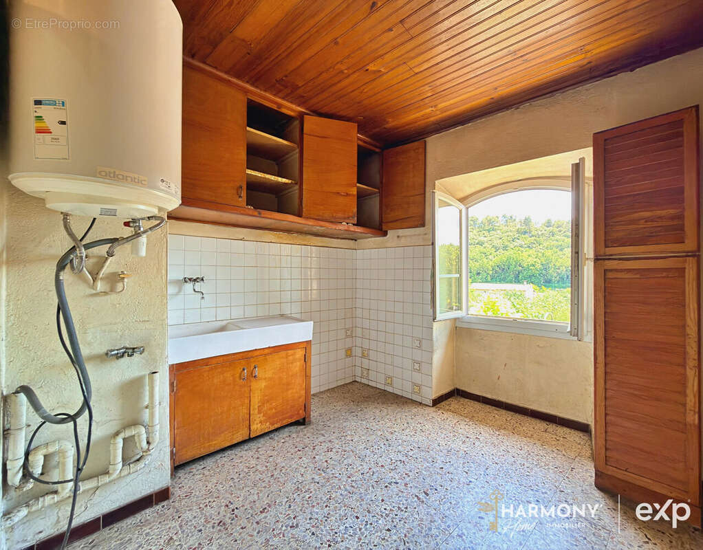 Appartement à JOUQUES