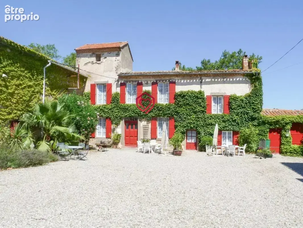 Domaine avec Gites, piscine près de Carcassonne - photo 3