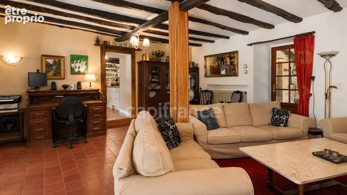 Maison périgourdine en pierre avec gîte, piscine et 1,25 ha de terrain à Doissat - photo 4