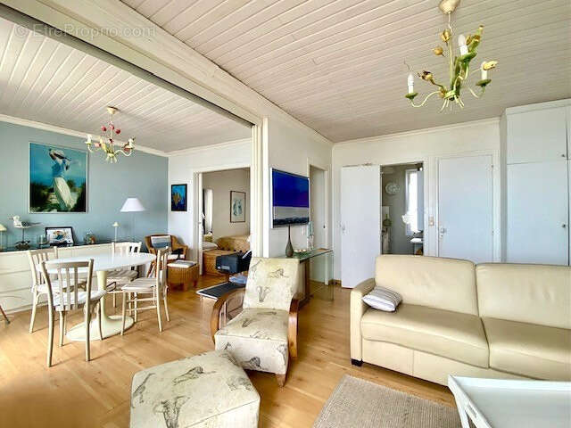 Lumineux 2/3 pièces 47,25 m2 vue mer accès direct plage - photo 6