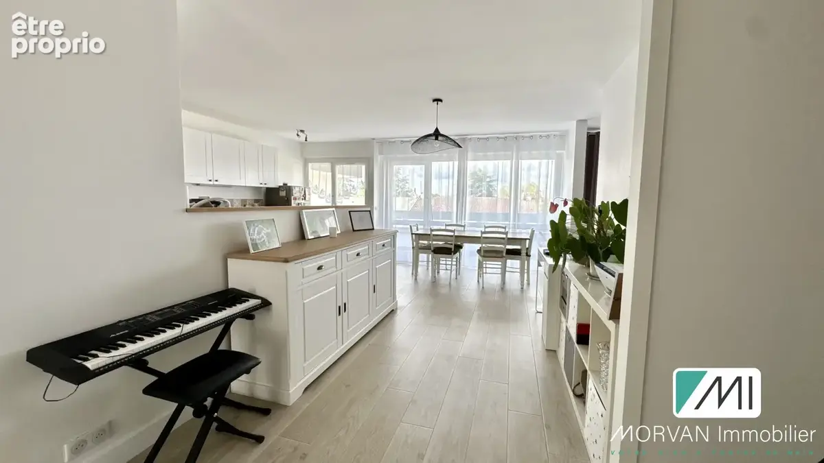 Appartement 4 pièces 81 m² à vendre à Les Essarts-Le-Roi (78690) - photo 3