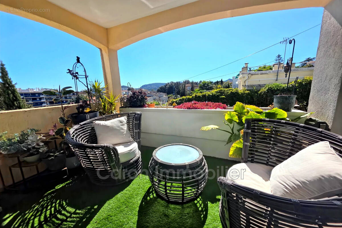 Maison à MANDELIEU-LA-NAPOULE