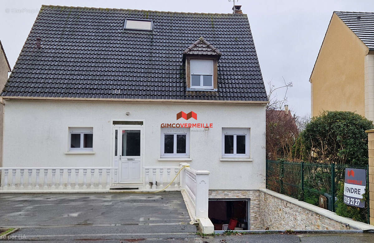 Maison à CONFLANS-SAINTE-HONORINE