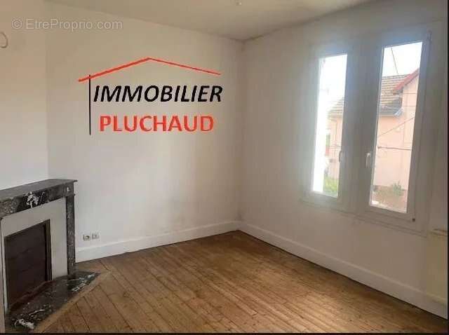 Maison à PARAY-LE-MONIAL