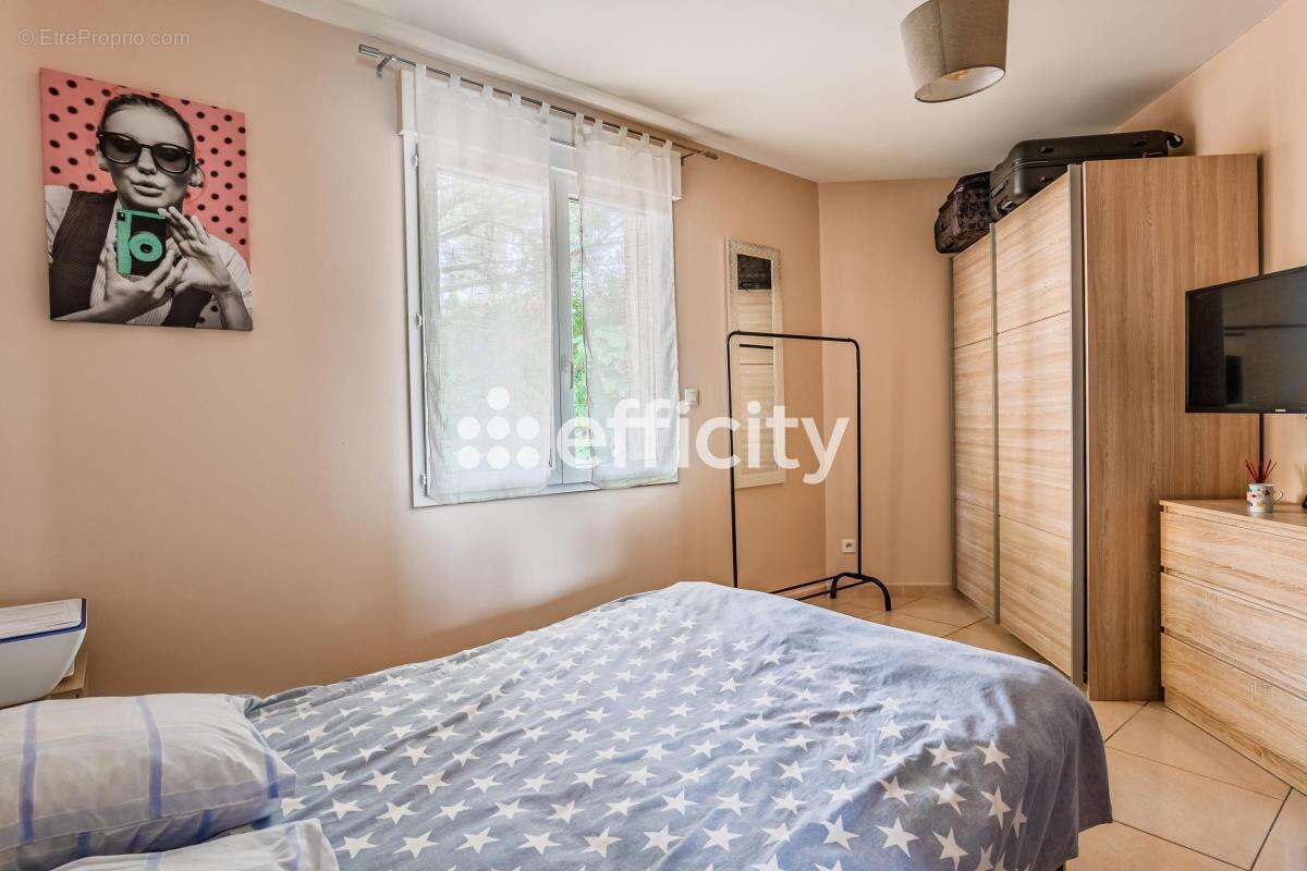 Maison 170 m² à Narbonne  - photo 11