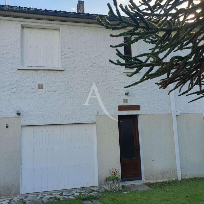 Maison à LA FERTE-SAINT-AUBIN