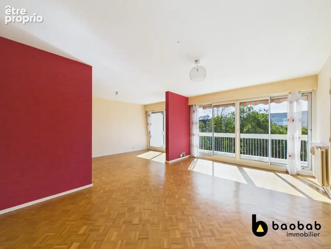 Appartement 5 pièces 95 m² à vendre à Chambery (73000) - photo 2