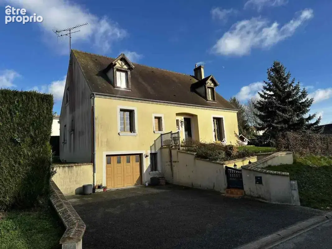 Maison à LE GUE-DE-LA-CHAINE