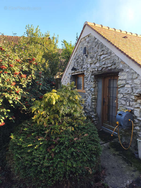 Maison à MONTFORT-L'AMAURY
