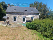 Maison à PLOUGUERNEVEL
