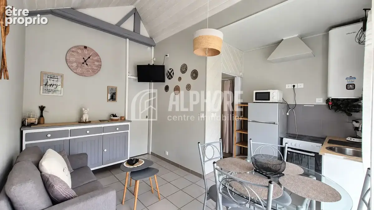 Exclusivité ALPHORE IMMOBILIER - Maison plain pied de 22m² - Un pied-à-terre à 300 m de la mer - photo 2