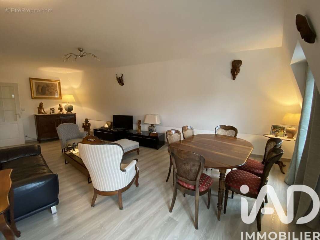 Photo 3 - Appartement à SAINT-FARGEAU-PONTHIERRY