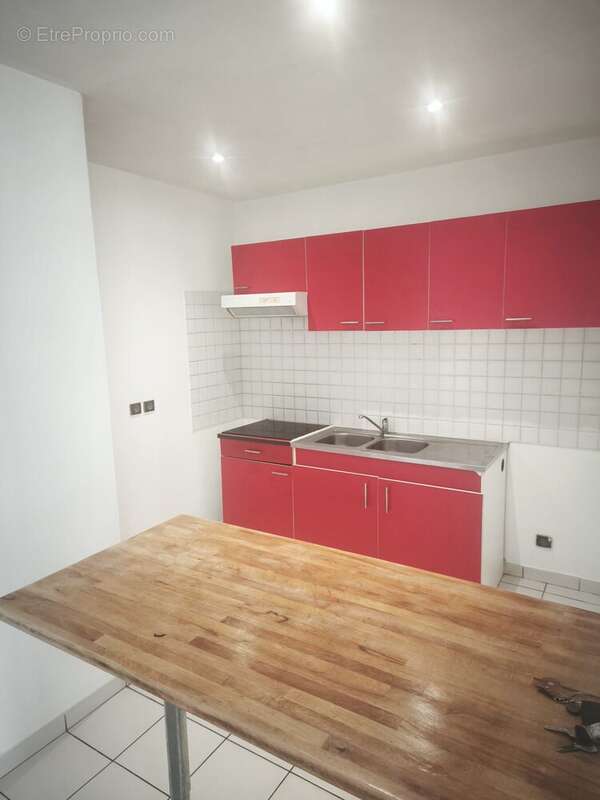 Appartement à COUTRAS
