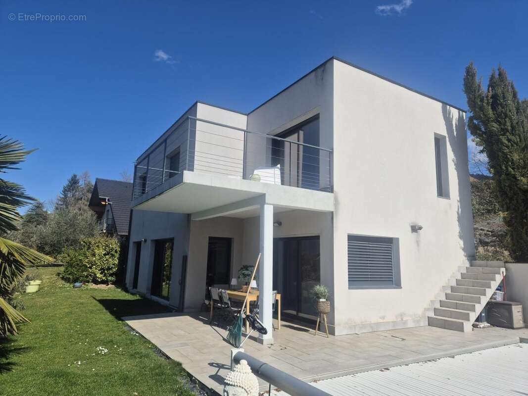 Maison à SAINT-MARTIN-D'URIAGE