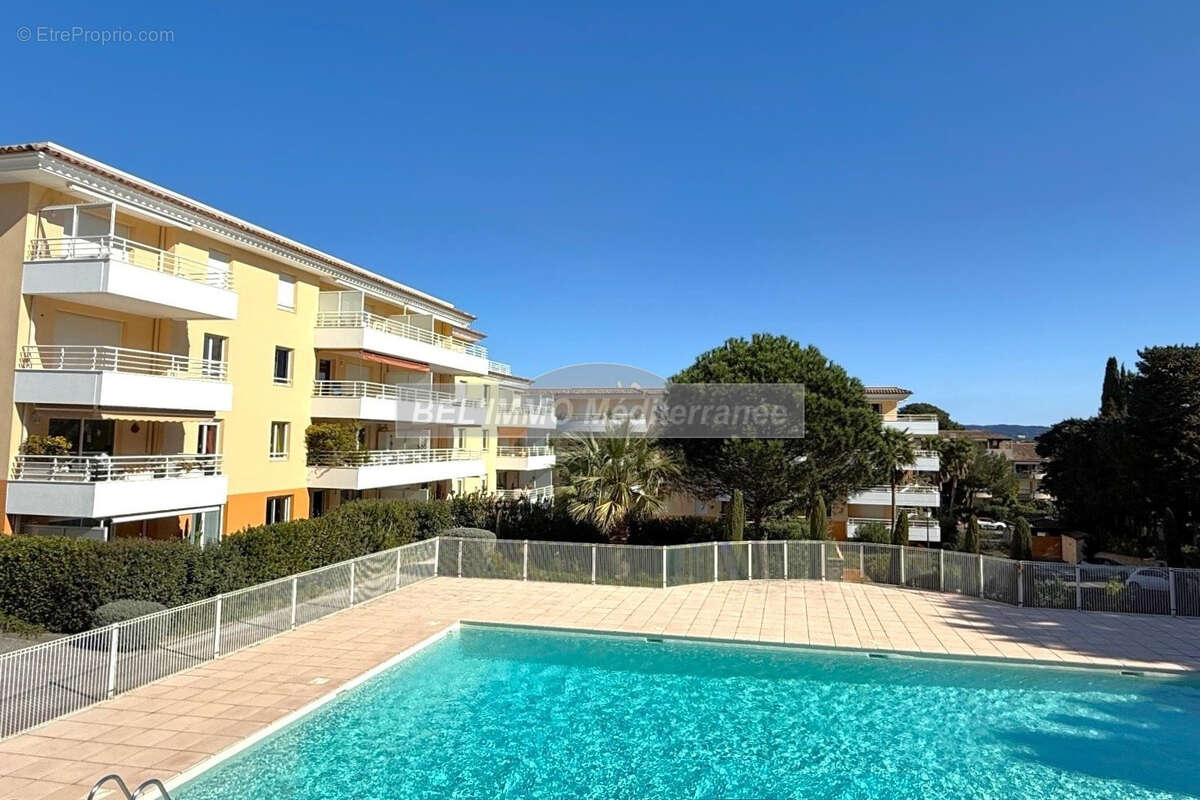 Bel appartement F2, Terrasse et Parking en sous-sol - photo 10