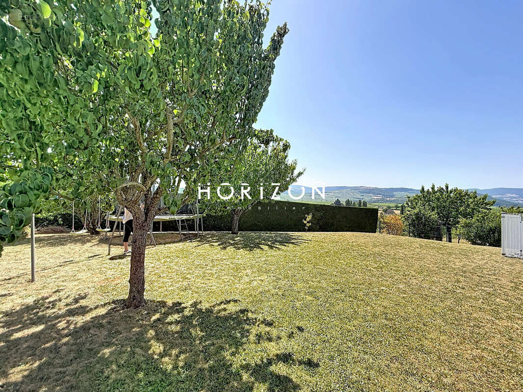 Maison 160 m² à Chevagny-Les-Chevrieres  - photo 5