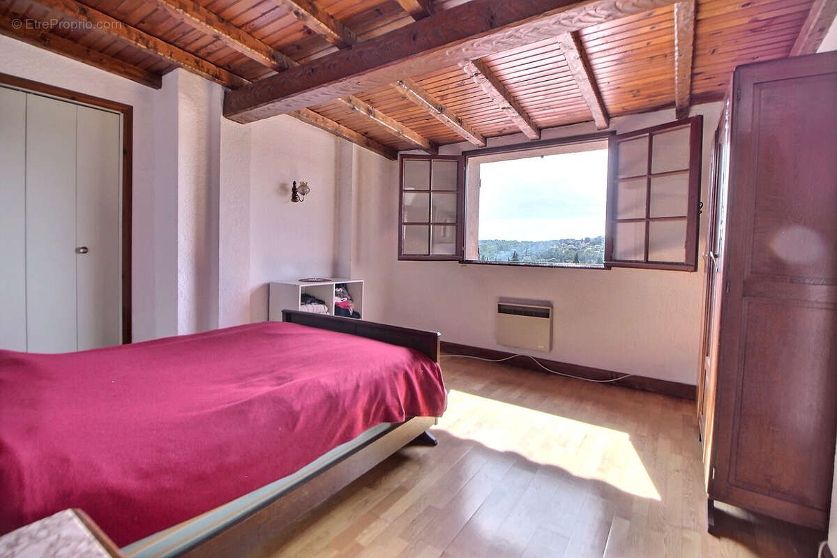 Maison à TRANS-EN-PROVENCE