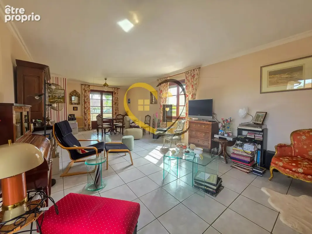 Maison plain-pieds de 148 m² à Trevol - photo 12
