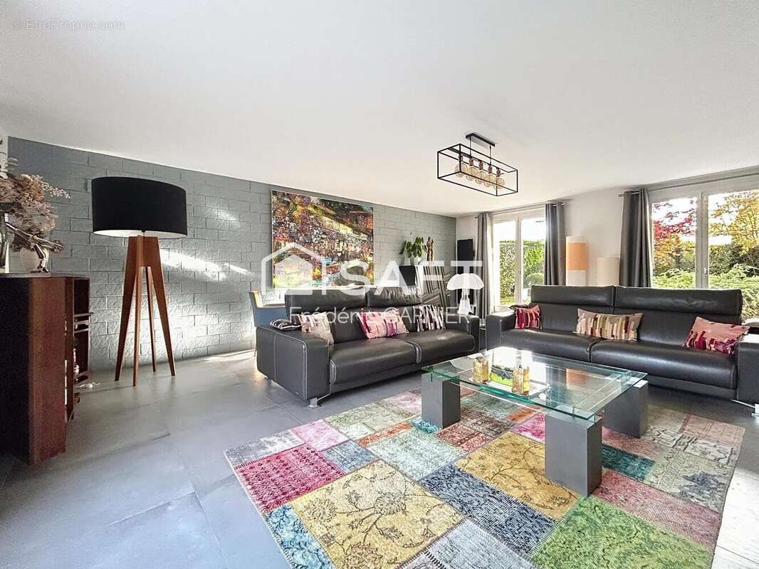 Photo 2 - Maison à LESIGNY